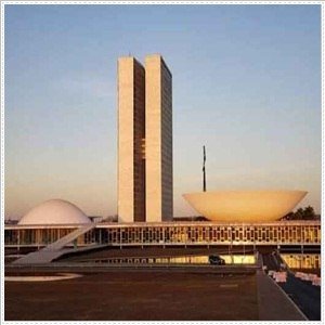 Congresso Nacional ao pôr do sol