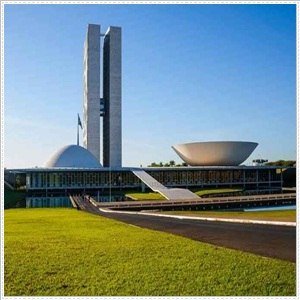 Congresso Nacional visto dos jardins